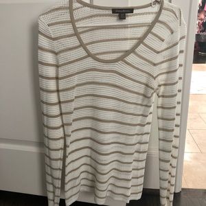 Tommy Bahama long sleeve top